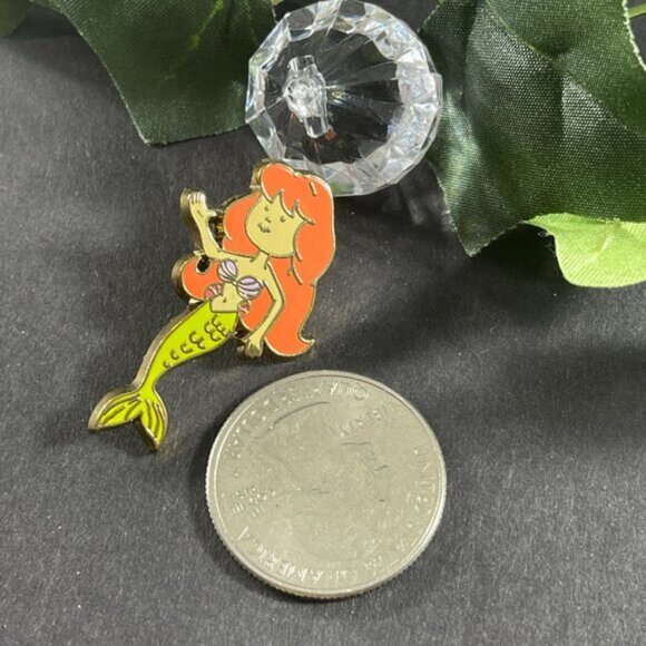Disney Ariel Princess Trading Pin Little Mermaid Tail Lapel Pin Brooch Badge Pin - Picture 6 of 9